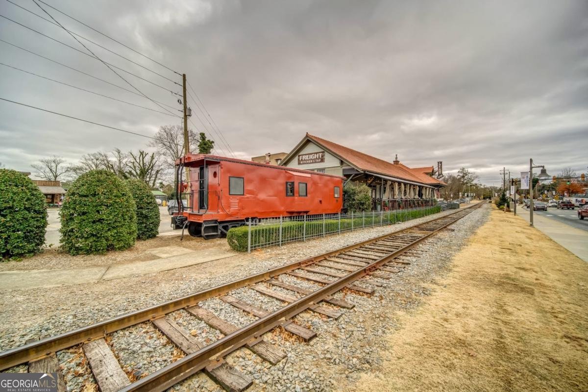 1104 Thomas Street Woodstock - 11