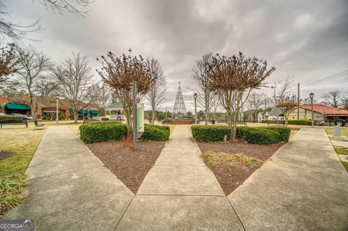 1104 Thomas Street Woodstock - 34