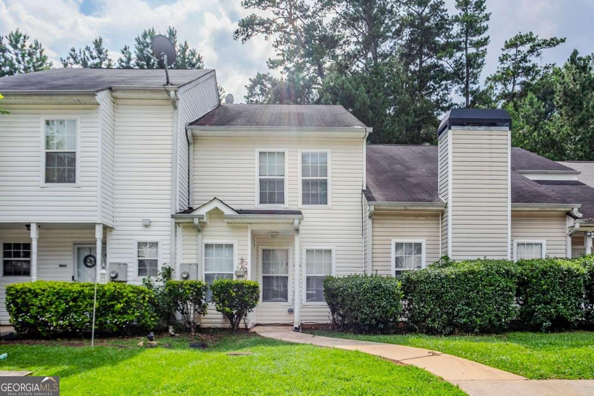 6559 Wellington Chase Court Lithonia - 1