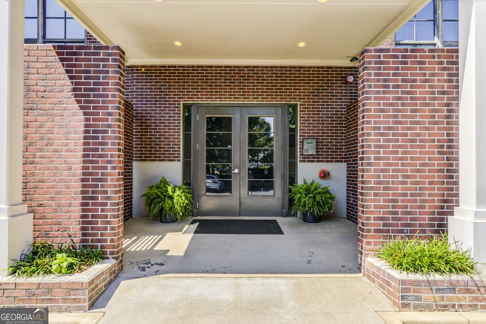 790 North Avenue Atlanta - 22