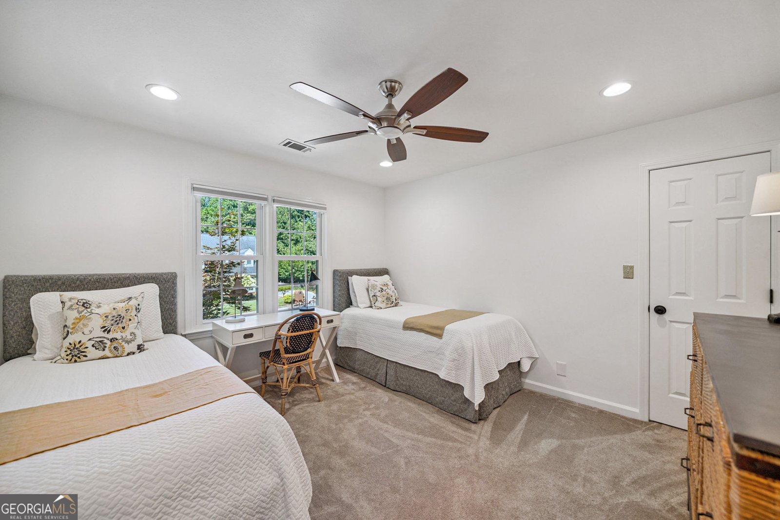 320 Welwyn Walk Alpharetta - 16