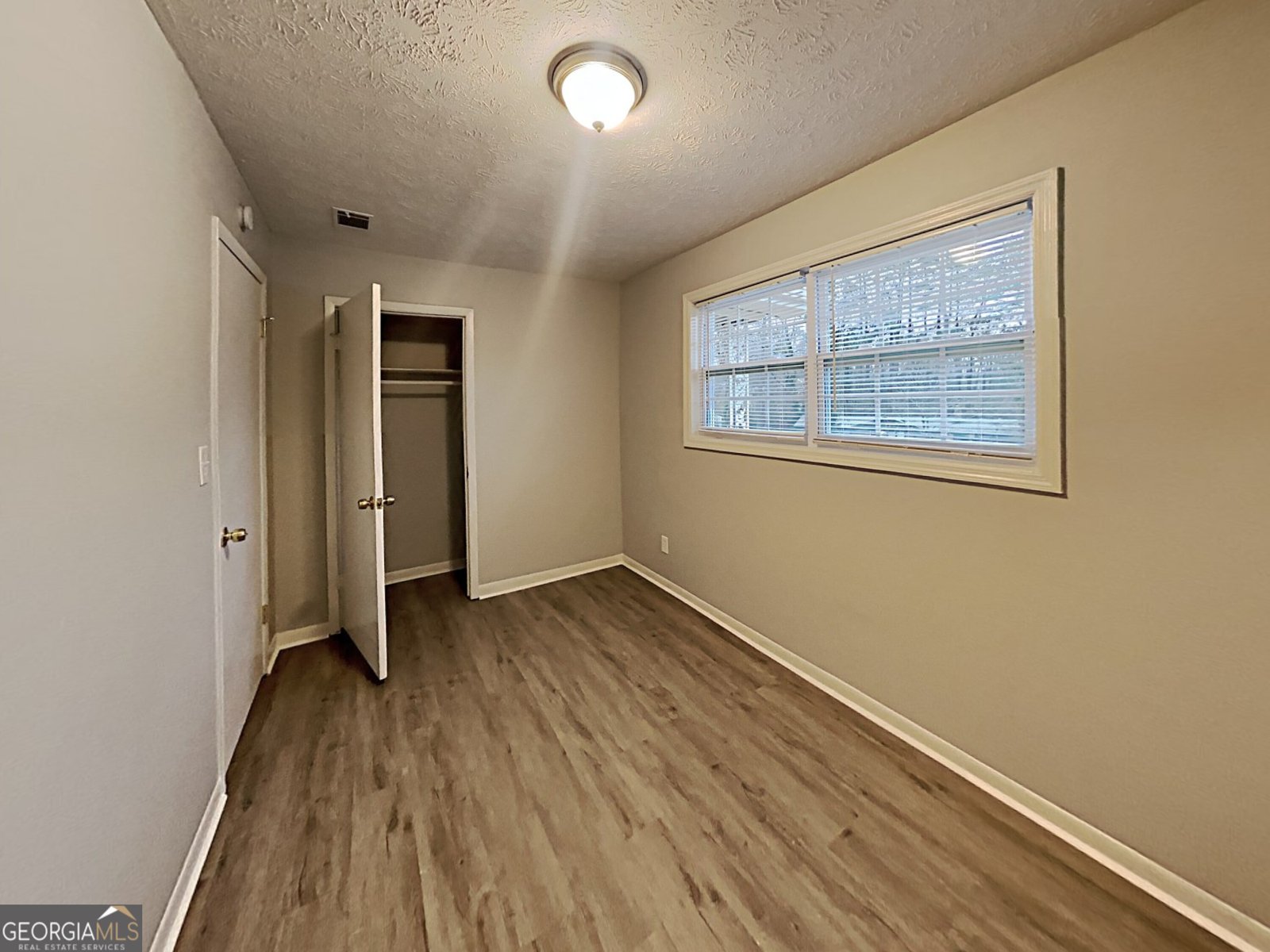 2322 Chestnut Log Loop Lithia Springs - 12