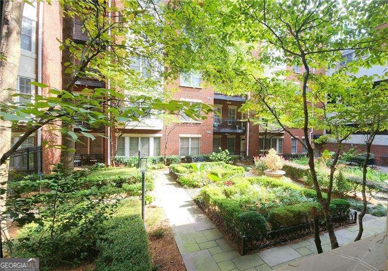 850 Piedmont Avenue Atlanta - 27