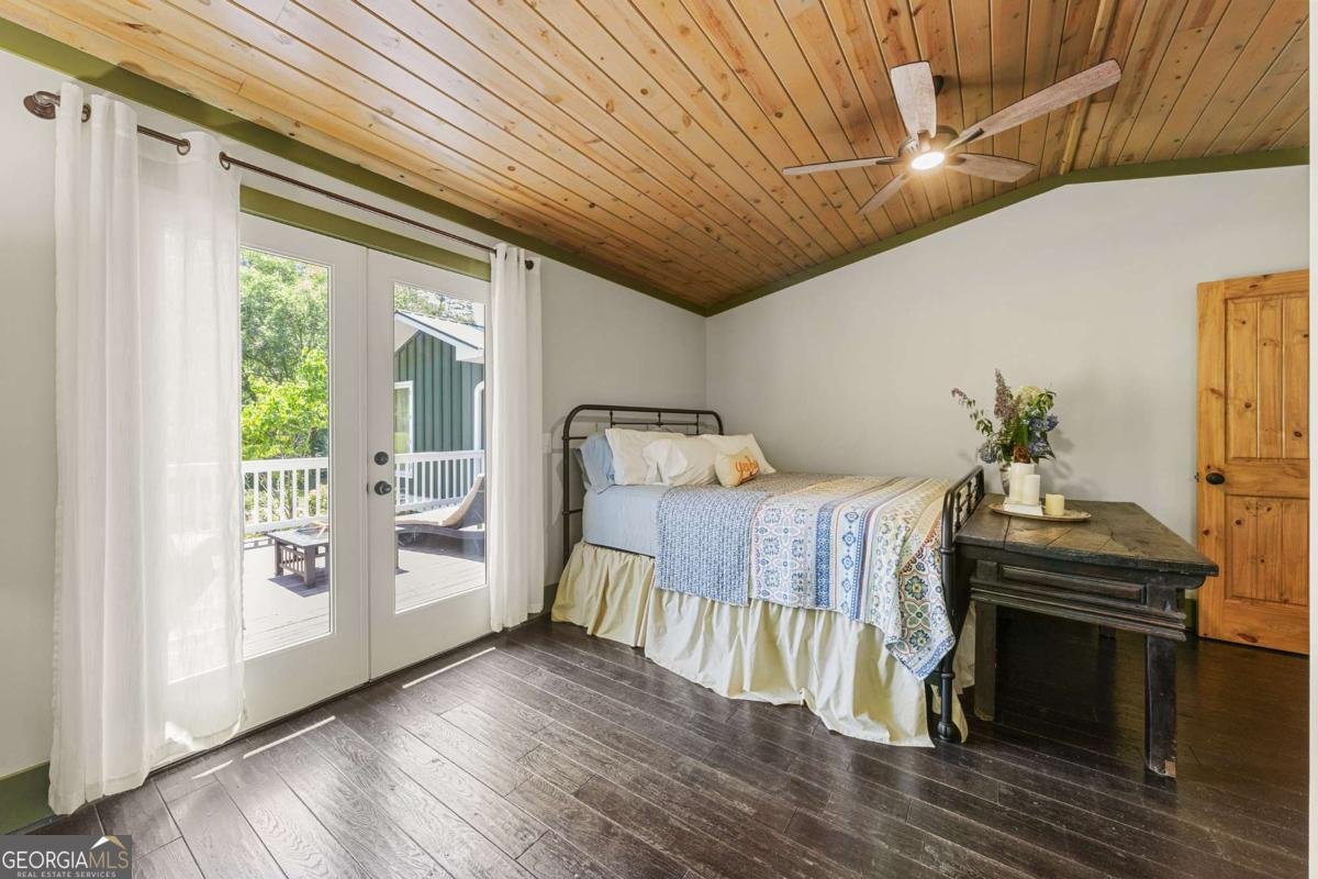 9883 Warwoman Road Clayton - 27
