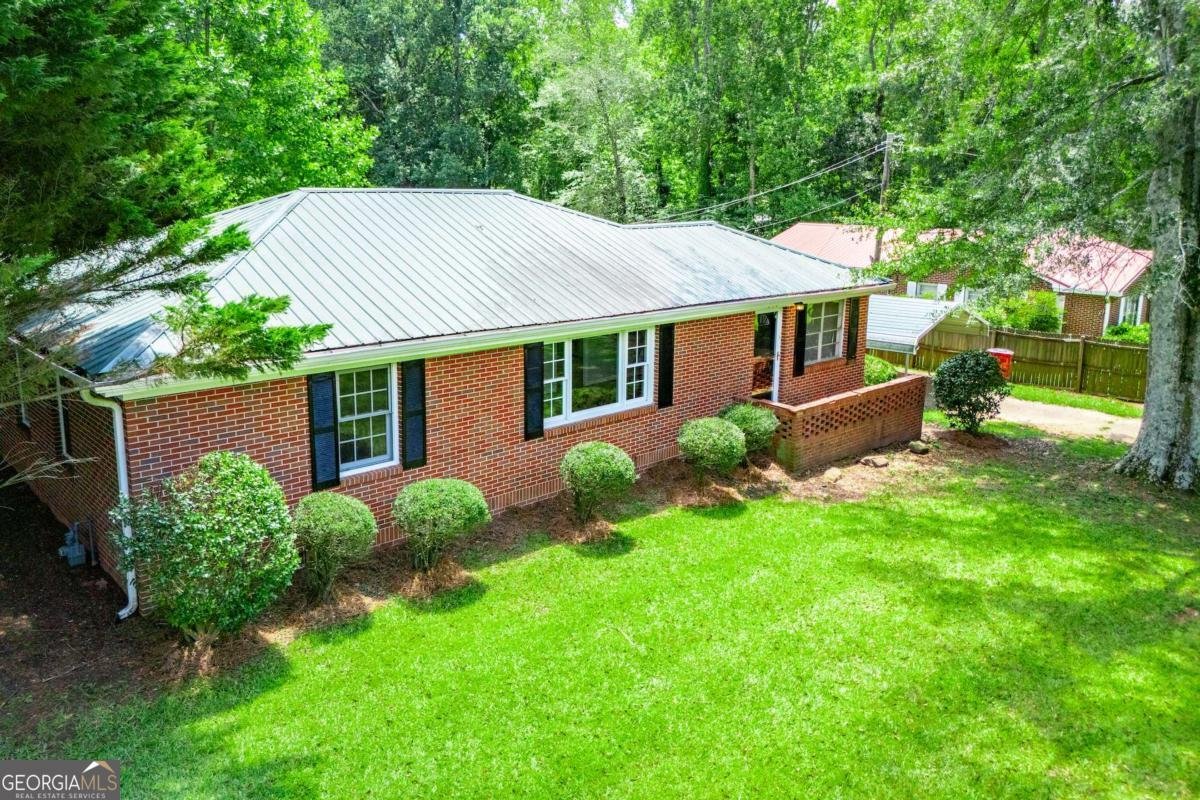 230 North Carroll Street Bowdon - 11