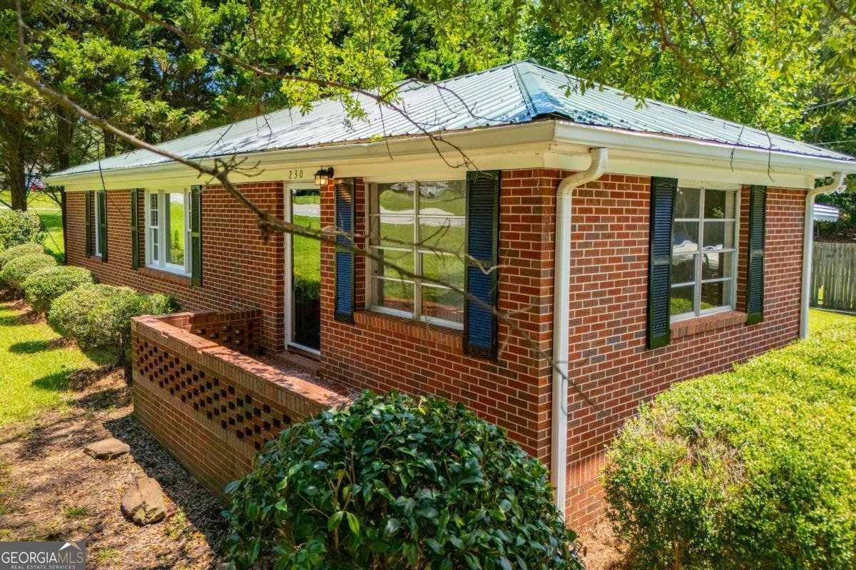 230 North Carroll Street Bowdon - 9
