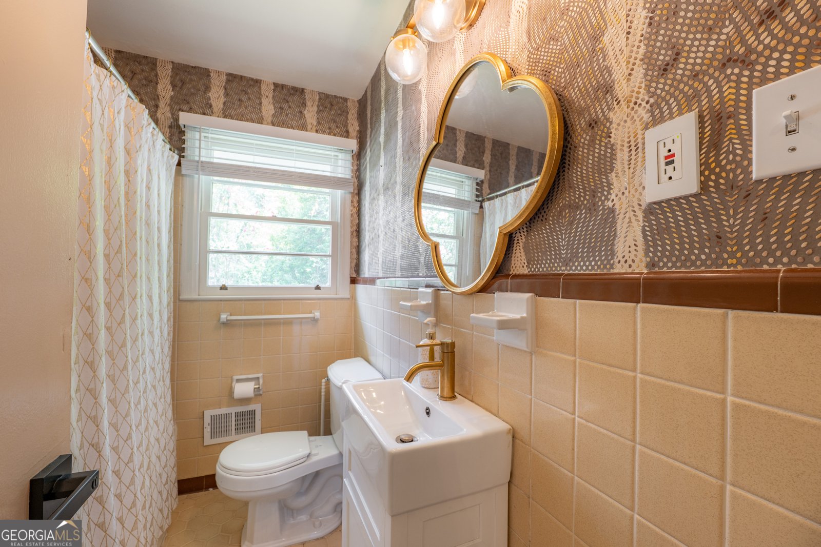 305 BROOKWOOD Drive Marietta - 15
