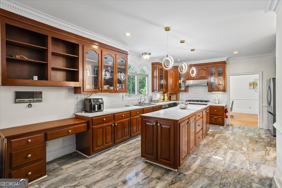 1035 BRIDGEWATER Walk Snellville - 10