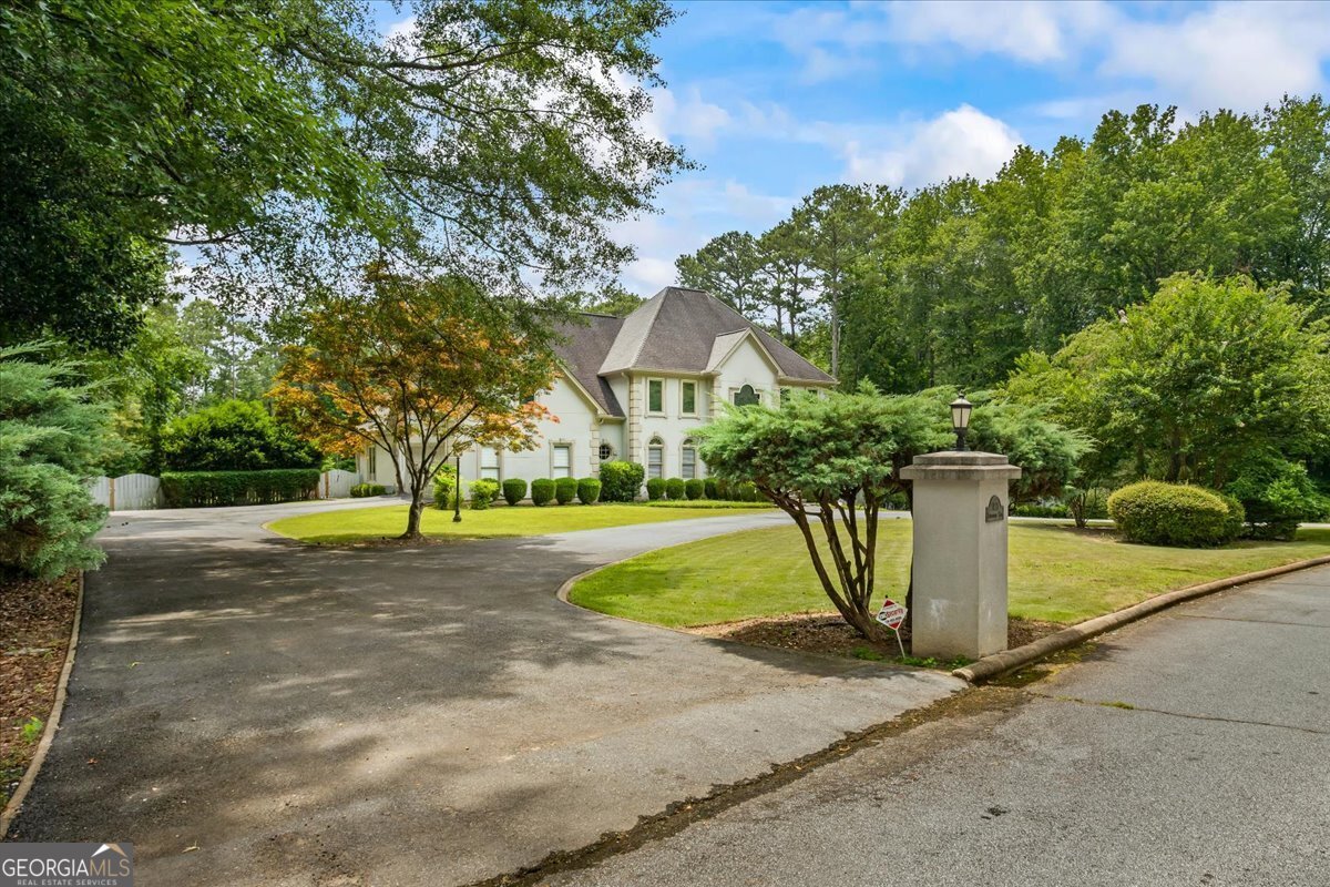 1035 BRIDGEWATER Walk Snellville - 38