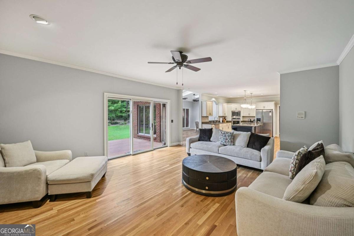 1580 Winding Creek Circle Snellville - 6