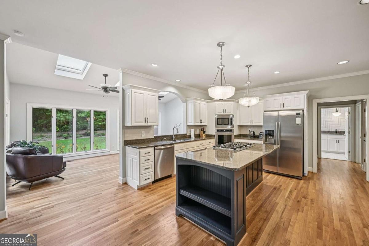 1580 Winding Creek Circle Snellville - 9