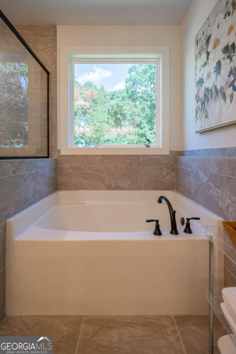 9 Grove Pointe Way Cartersville - 2