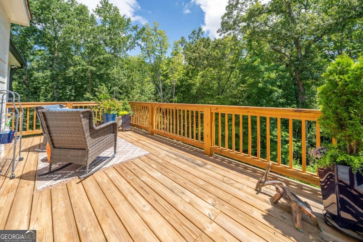 9 Grove Pointe Way Cartersville - 37
