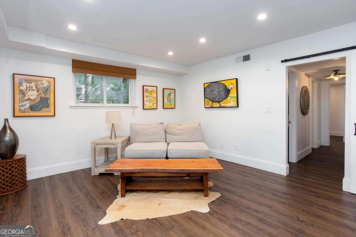 225 Lakeview Circle Waleska - 23