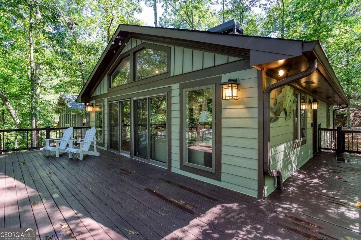 225 Lakeview Circle Waleska - 28