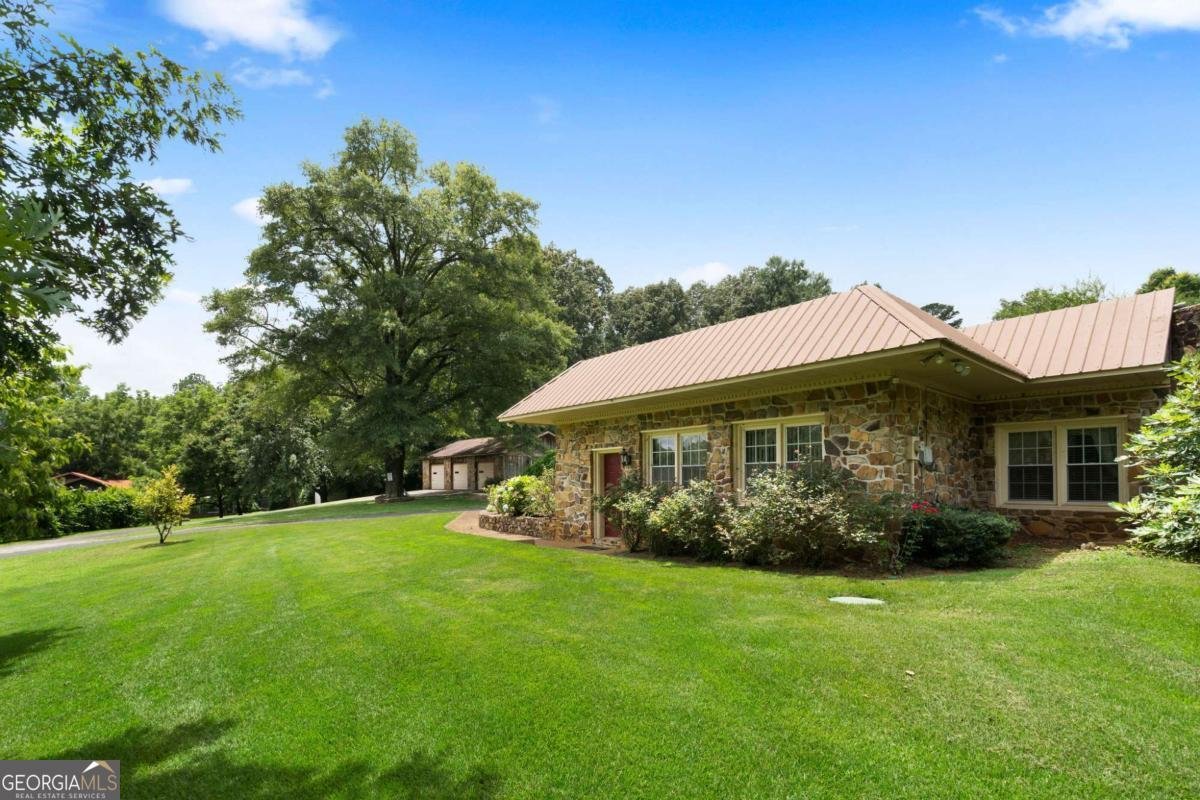 1809 Mcdaniel Station Road Calhoun - 3