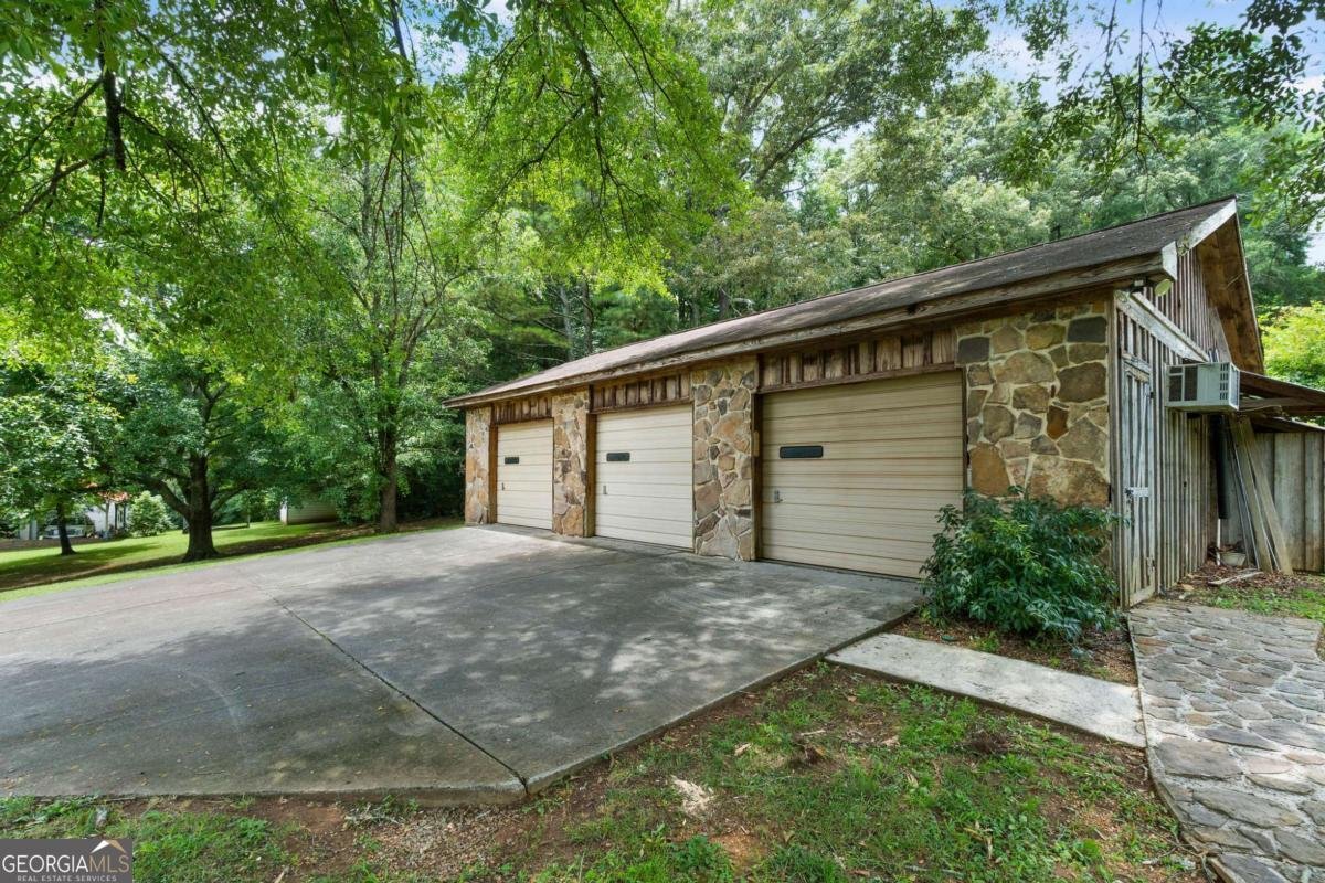 1809 Mcdaniel Station Road Calhoun - 5