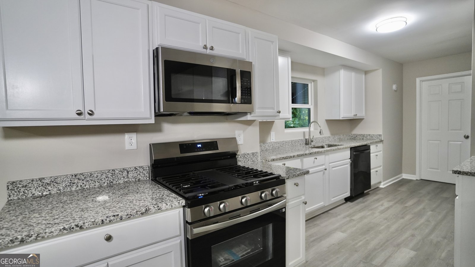 5521 Wind Drive Lilburn - 22