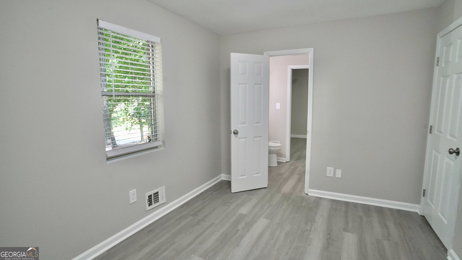 5521 Wind Drive Lilburn - 41