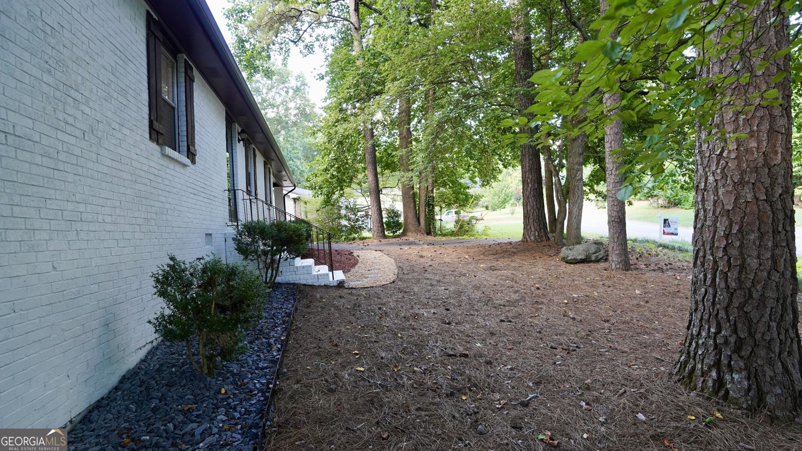 5521 Wind Drive Lilburn - 7