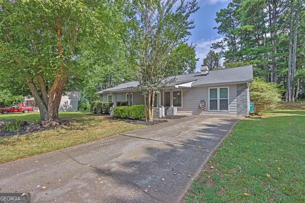 2845 Sawgrass Trail Lilburn - 2