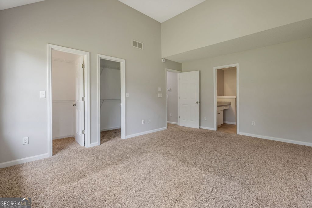 4111 Ravenwood Court Union City - 30