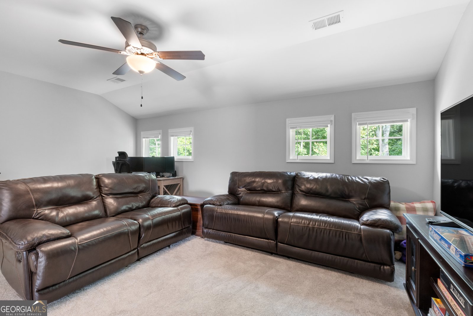 8 St Charles Avenue Sharpsburg - 16