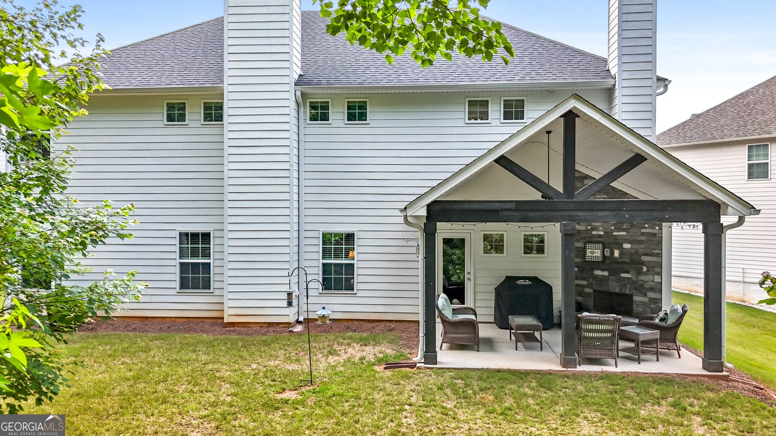 8 St Charles Avenue Sharpsburg - 18