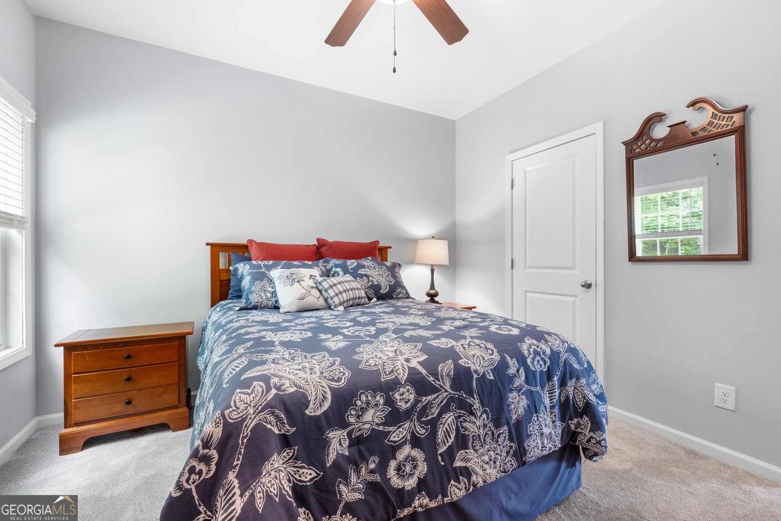 8 St Charles Avenue Sharpsburg - 24