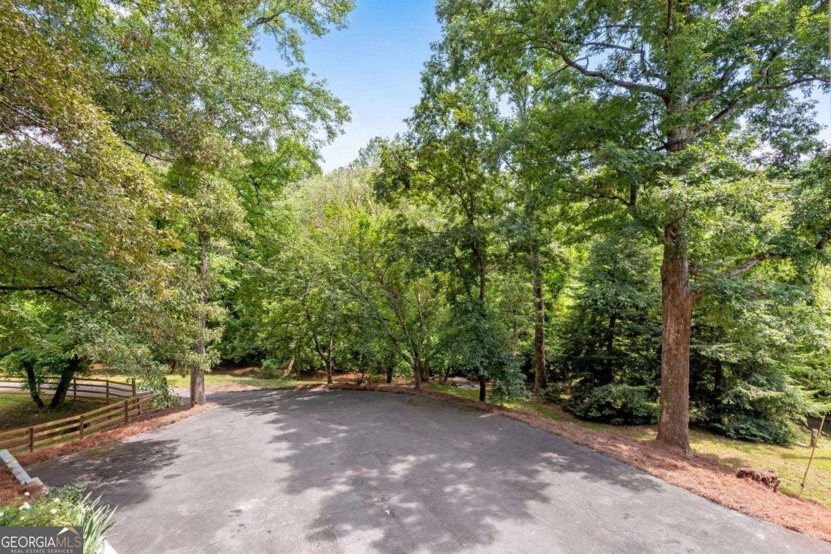 130 Wayne Wheeler Way Woodstock - 48