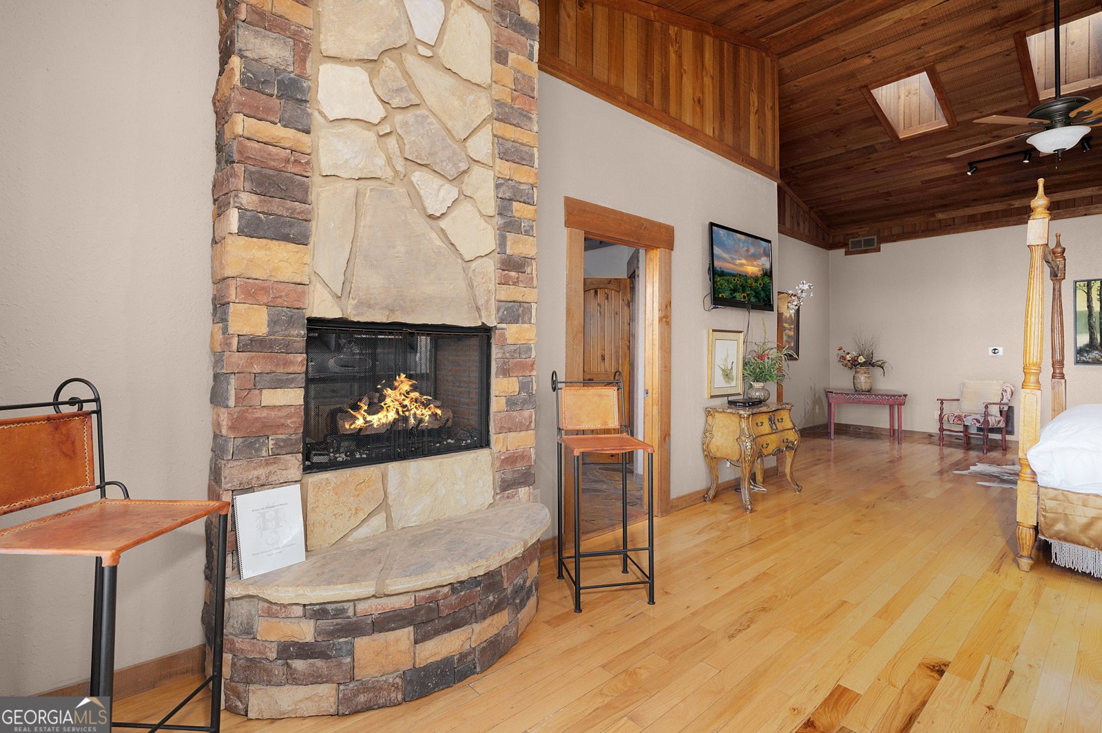 244 Tipton Court Cherry Log - 59