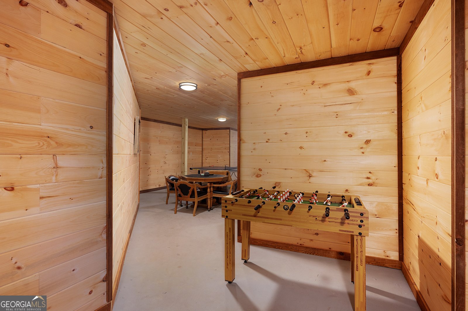 244 Tipton Court Cherry Log - 84