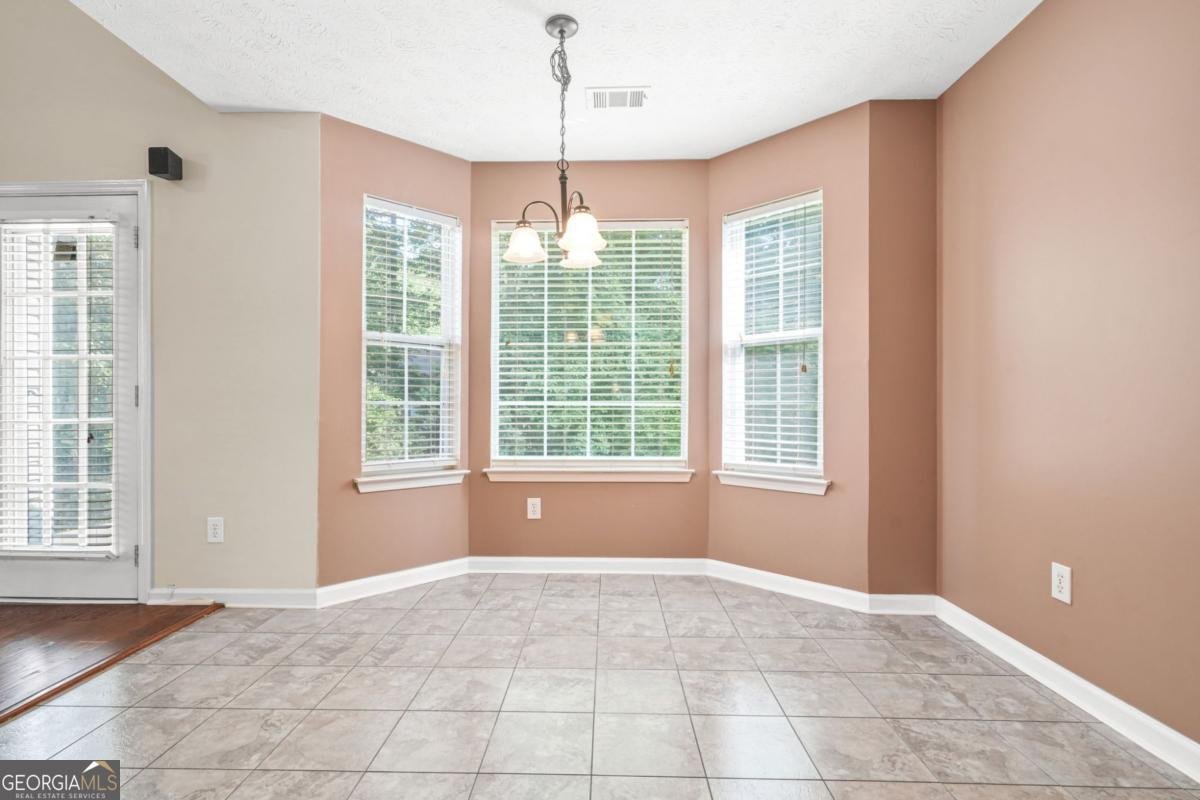 5706 Spring Mill Circle Lithonia - 18