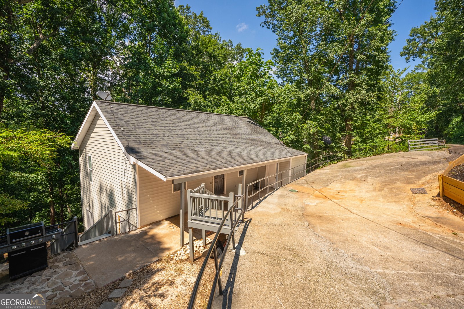 2724 Vaughandale Circle Gainesville - 36