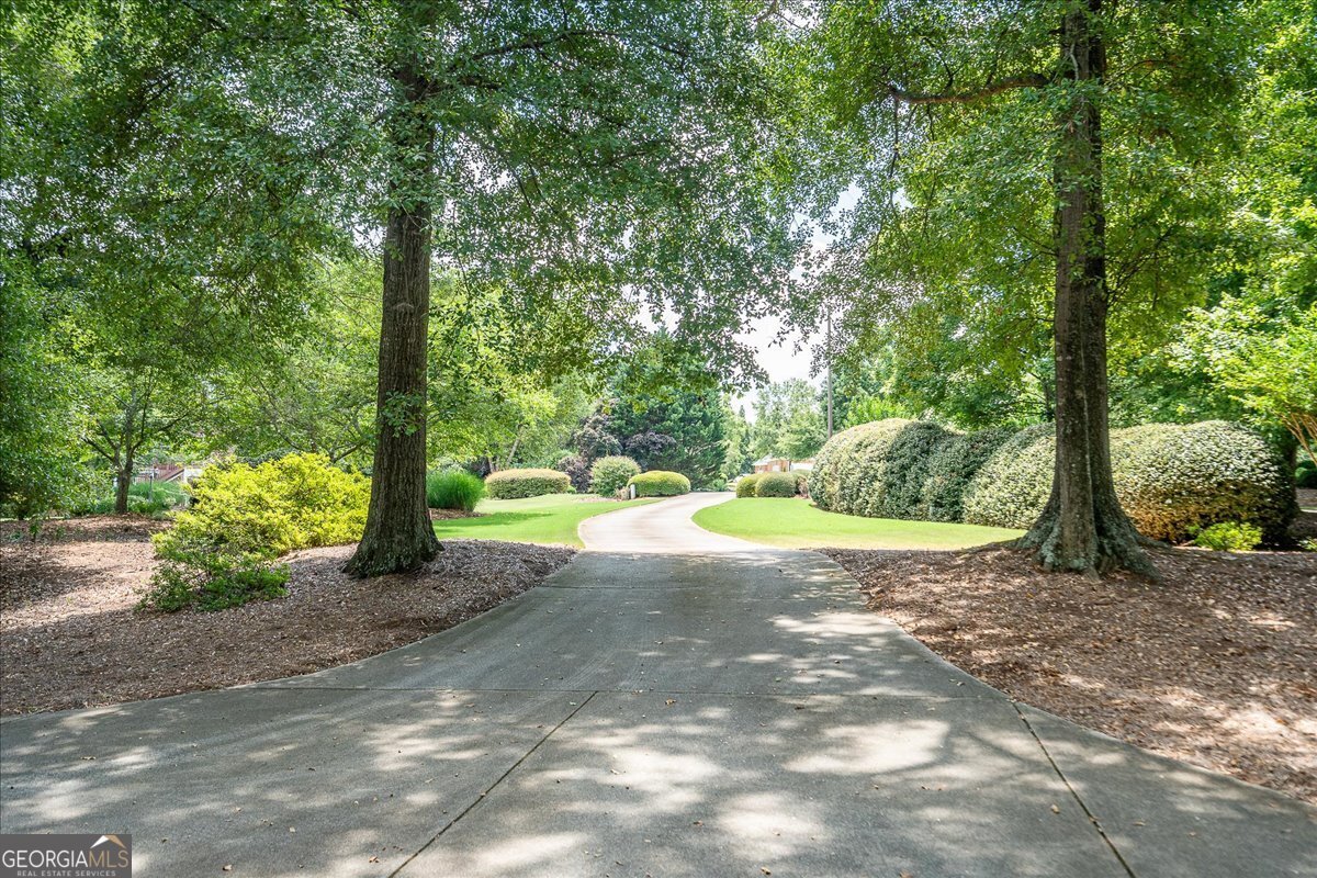 1200 Mallard Lake Drive Bogart - 38