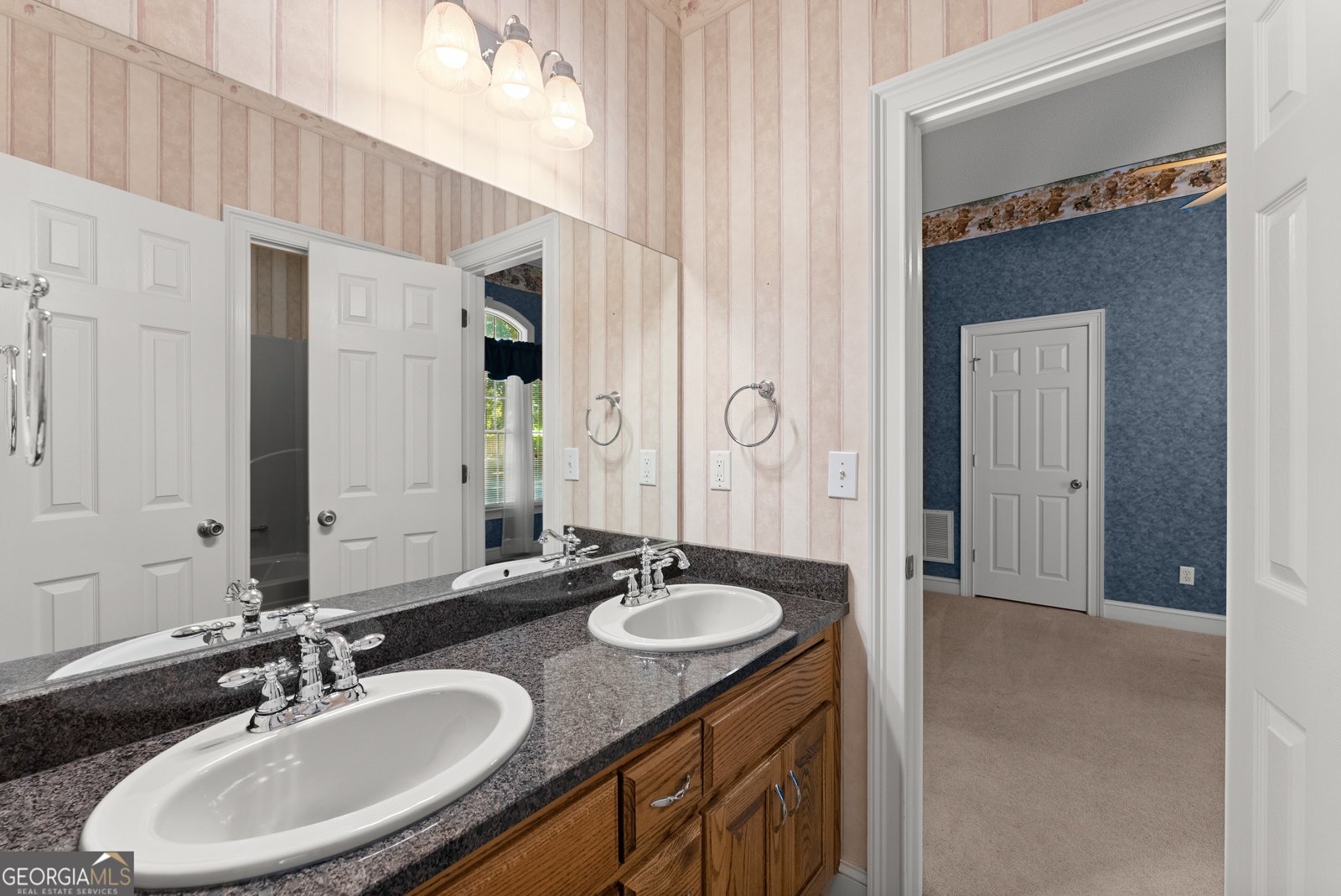 207 Riverbend Circle Royston - 36