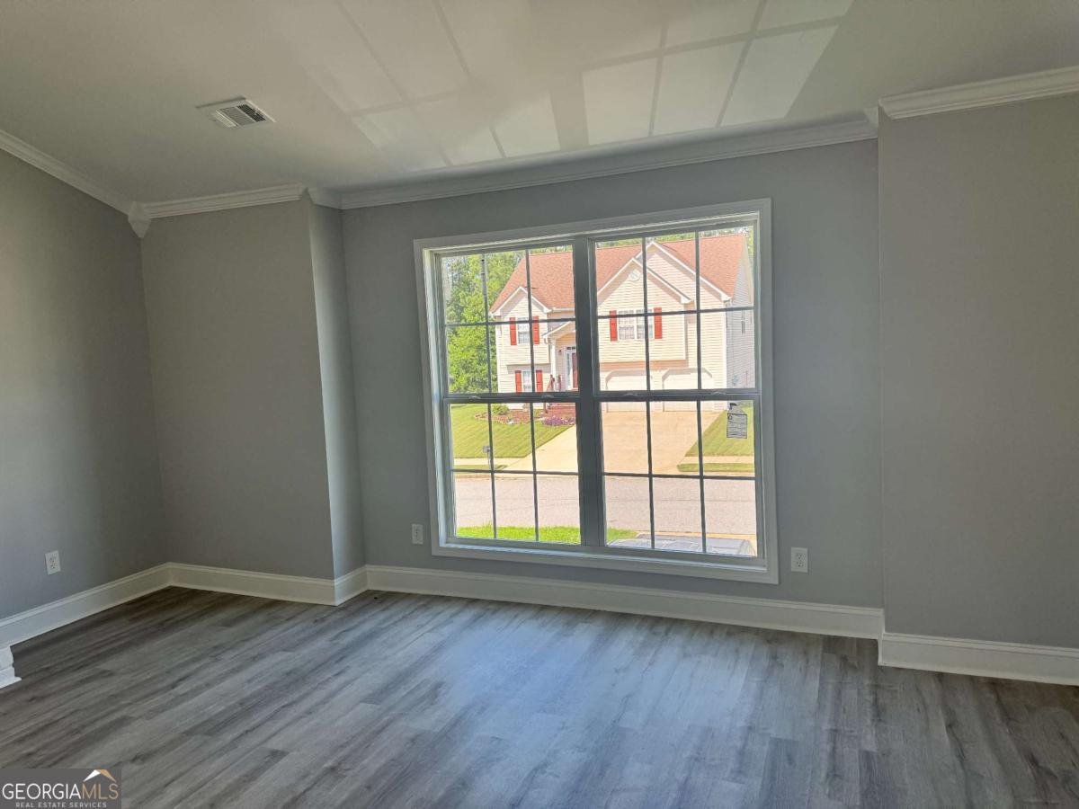 1121 Grove Trail Pass Douglasville - 6