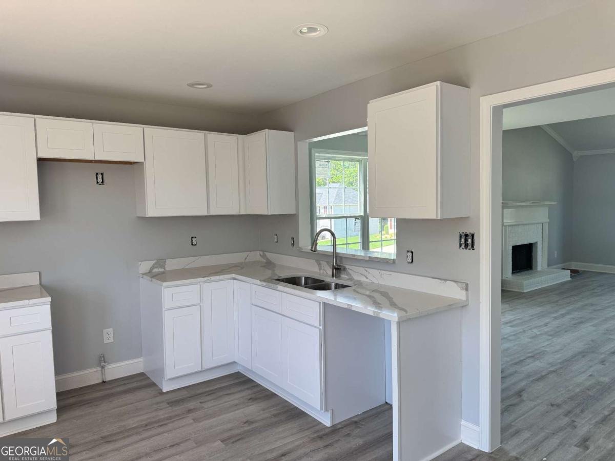 1121 Grove Trail Pass Douglasville - 9