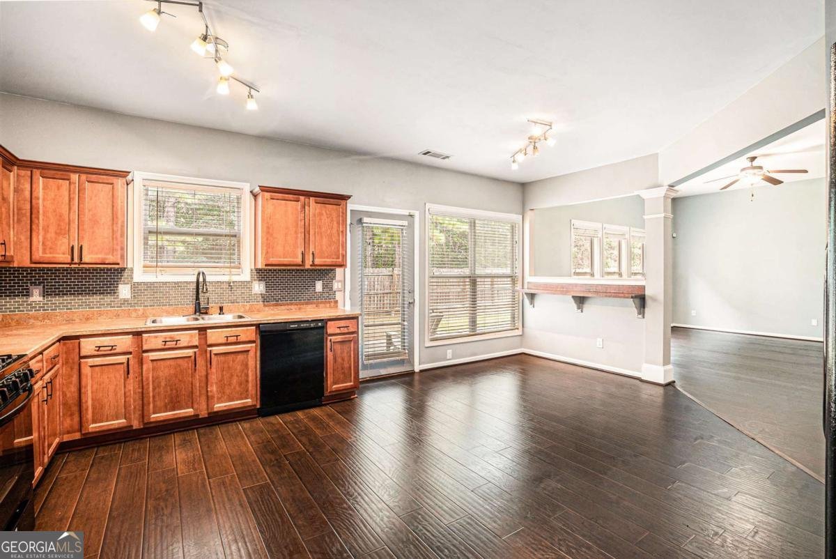 1117 Balvaird Drive Lawrenceville - 13