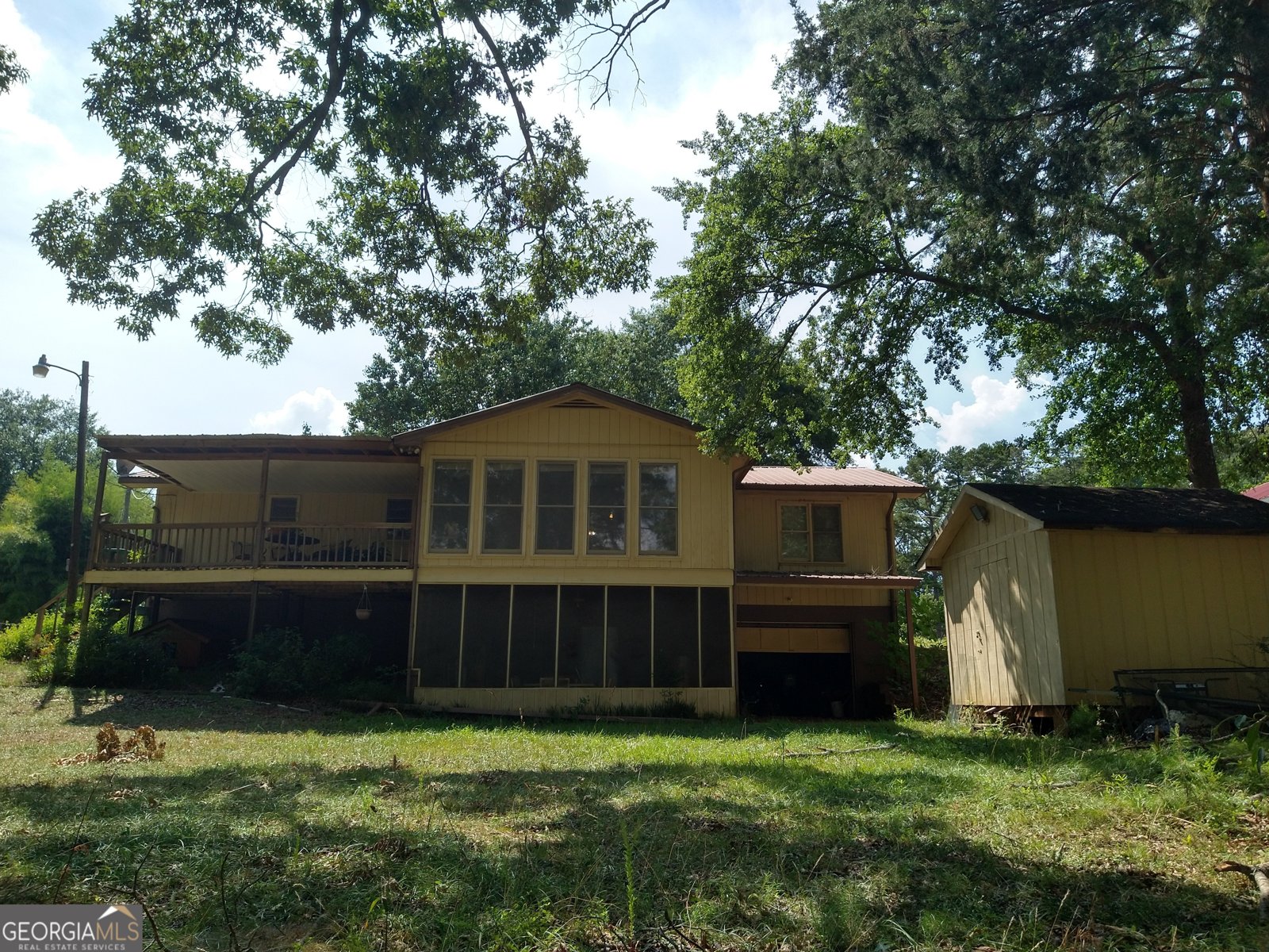 410 Cedar Street Lavonia - 11
