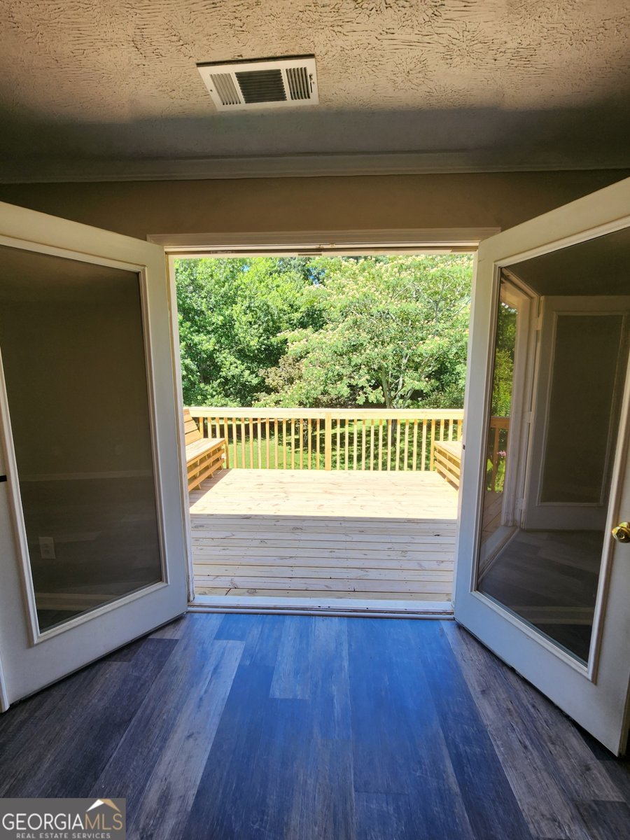 6072 Devonshire Drive Flowery Branch - 14