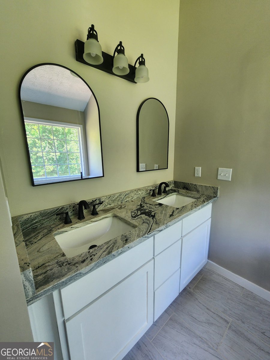6072 Devonshire Drive Flowery Branch - 4