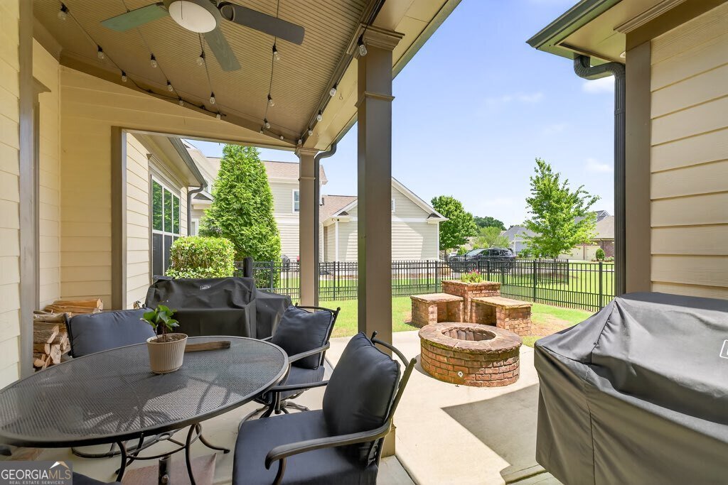 2455 Red Wine Oak Drive Braselton - 45