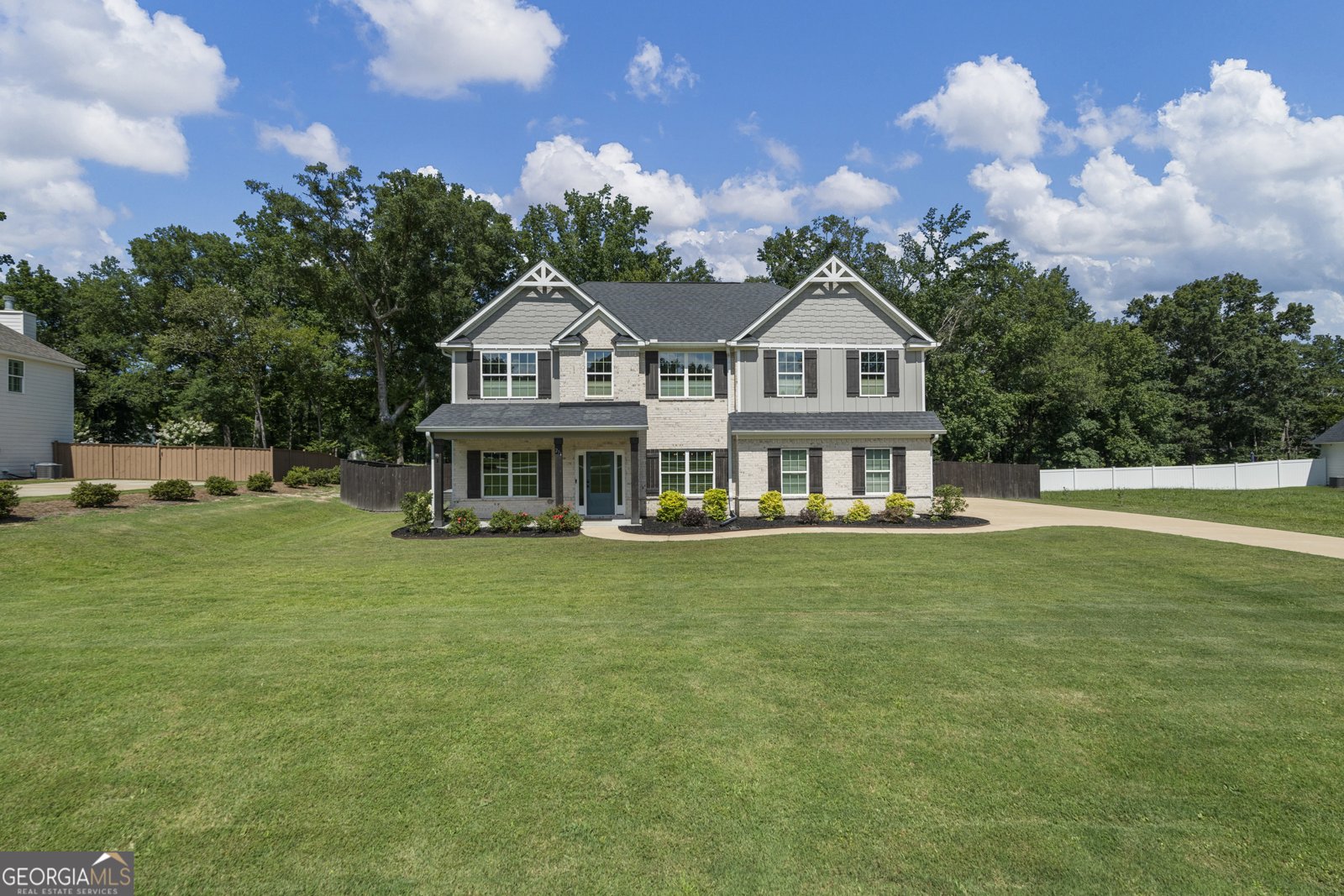 231 Maple Lakes Drive Cataula - 1
