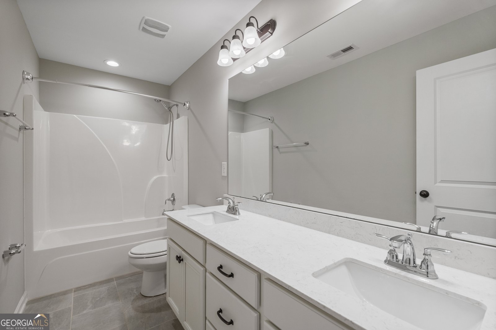 231 Maple Lakes Drive Cataula - 39