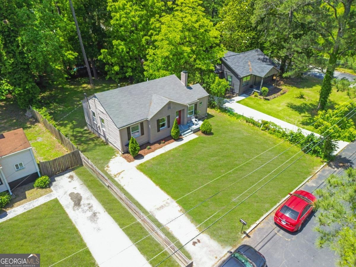 2115 Pinehurst Drive East Point - 3