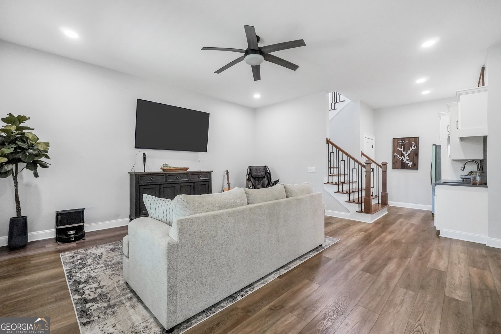123 River Point Road Jackson - 42