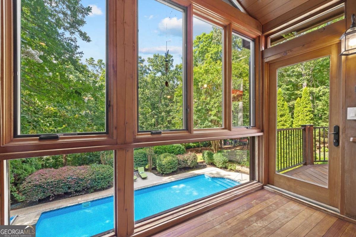635 Vinings Estates Drive Smyrna - 14