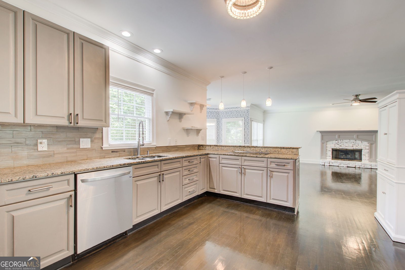 718 Avalon Way Peachtree City - 12