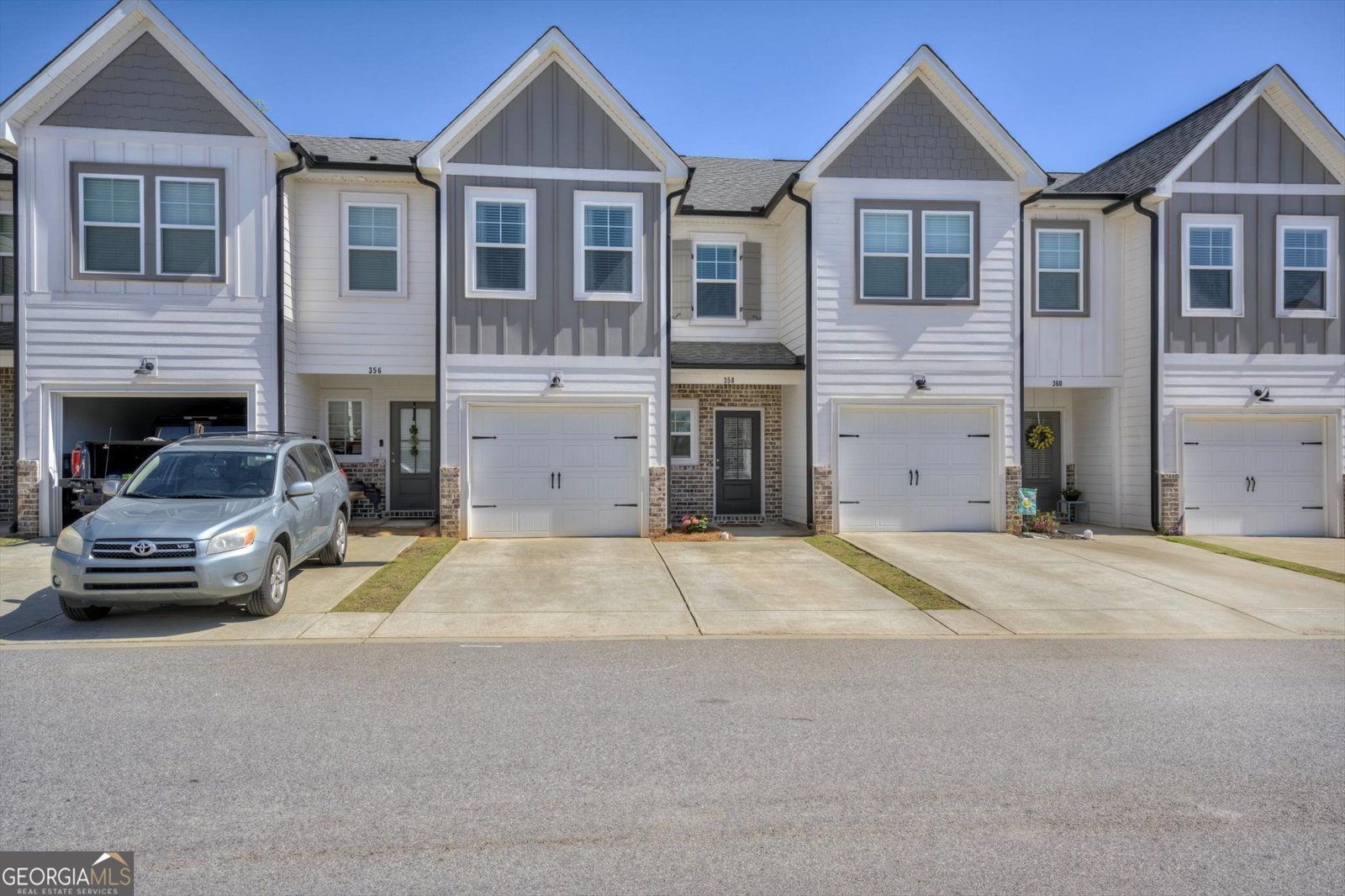 358 Sumac Evans - 14